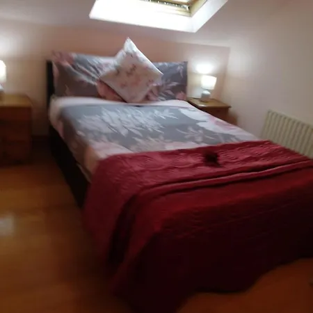 Homestay Wild Atlantic Castlemaine